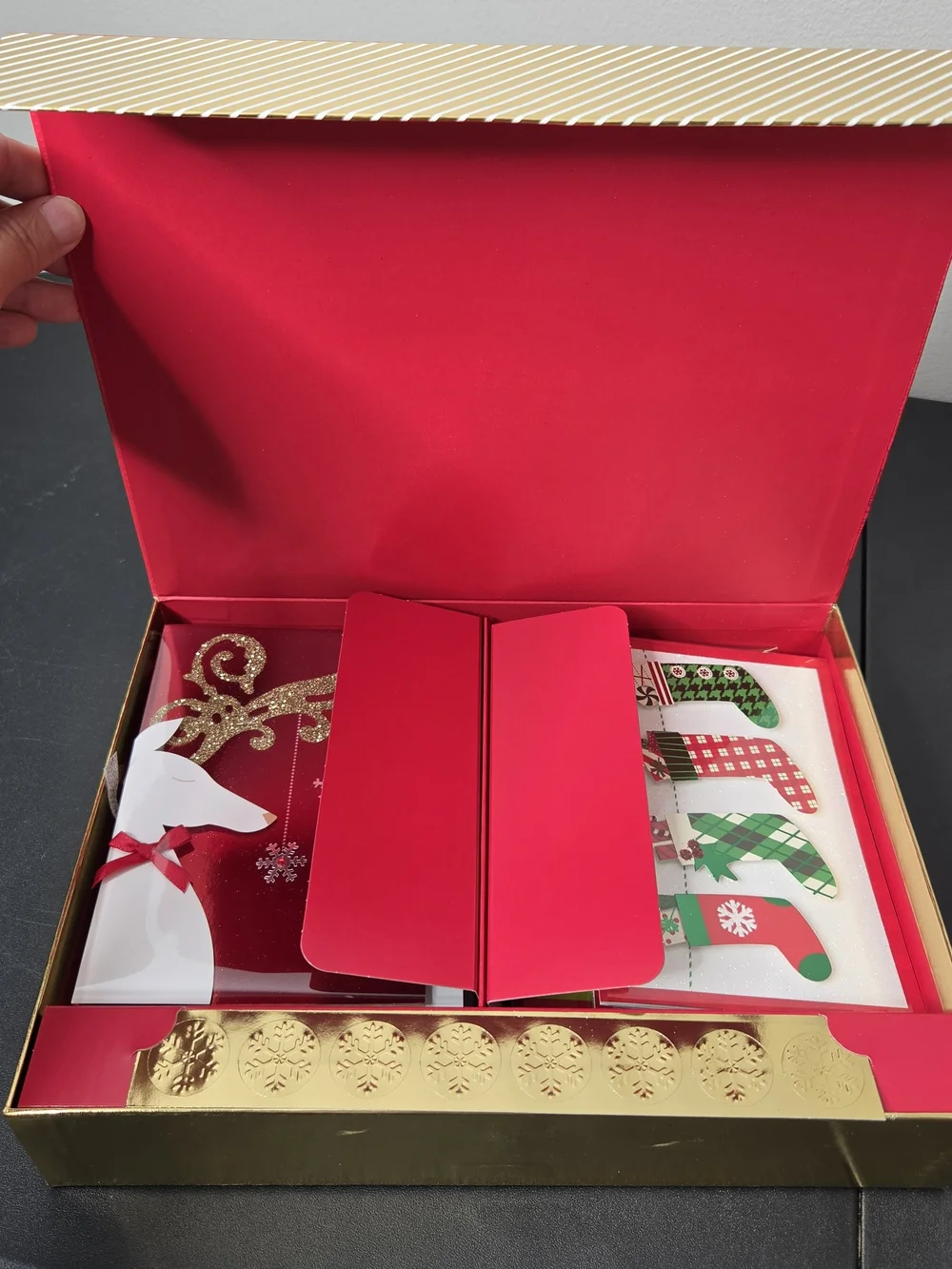 Hallmark 24 Handmade Holiday Cards Assortment